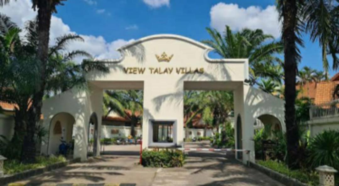 Bali Style Luxury Pool Near & Walking St! Villa Pattaya