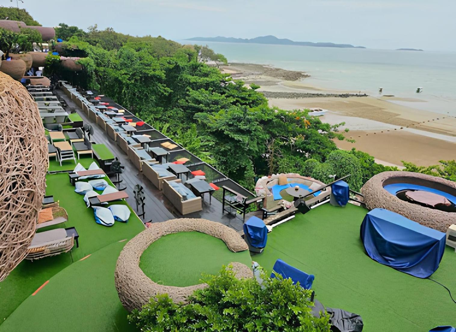Bali Style Luxury Pool Near & Walking St! Villa Pattaya
